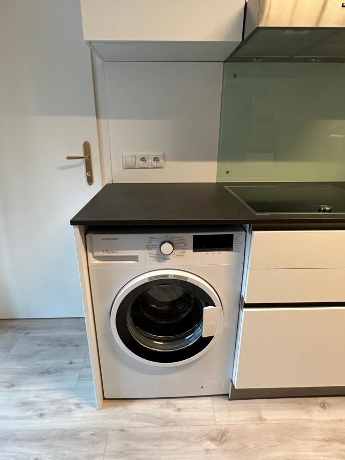 Artliving Apartment-Top 3 Self Check-In Graz Bagian luar foto