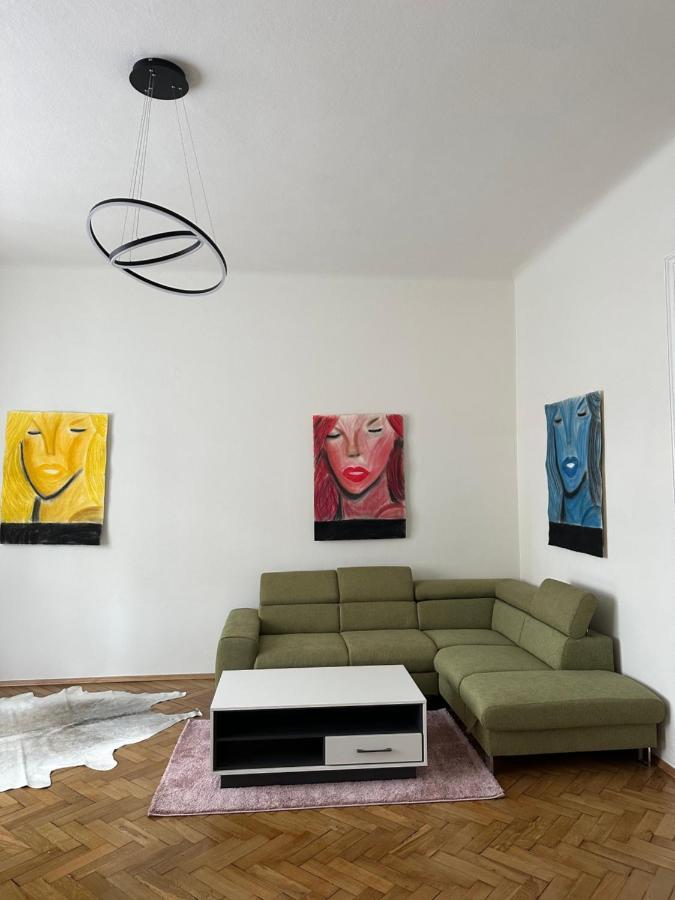 Artliving Apartment-Top 3 Self Check-In Graz Bagian luar foto
