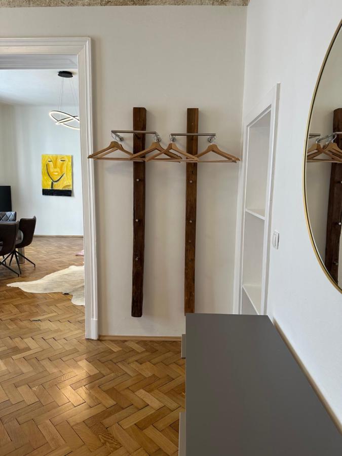 Artliving Apartment-Top 3 Self Check-In Graz Bagian luar foto