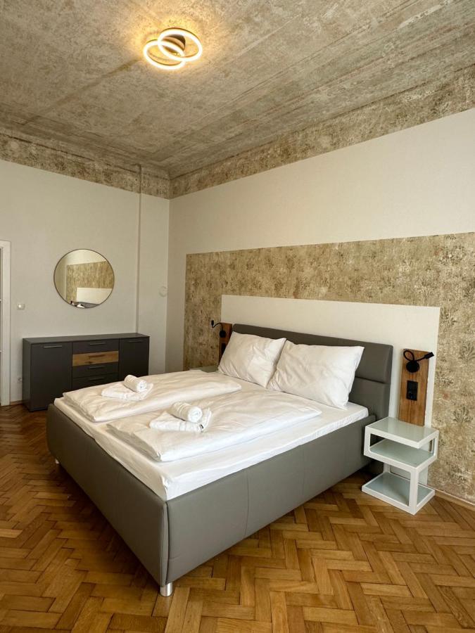 Artliving Apartment-Top 3 Self Check-In Graz Bagian luar foto
