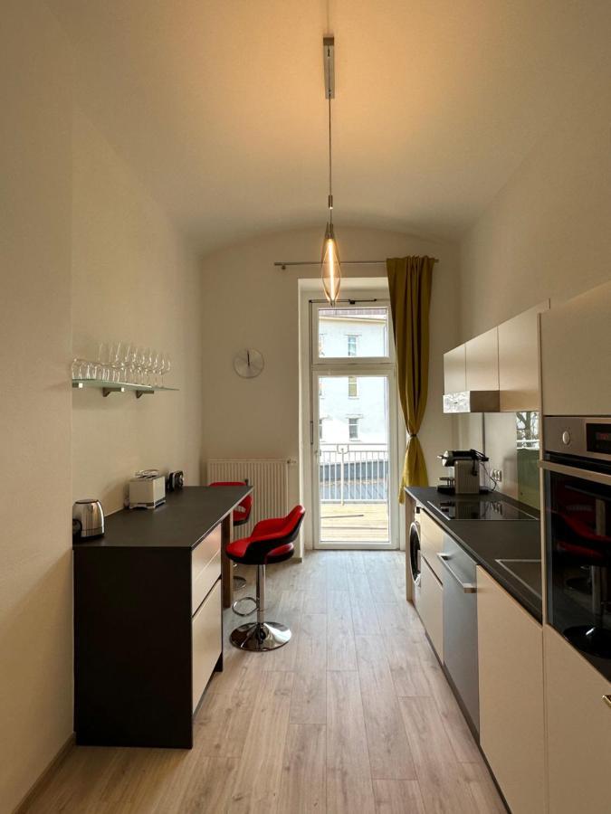 Artliving Apartment-Top 3 Self Check-In Graz Bagian luar foto