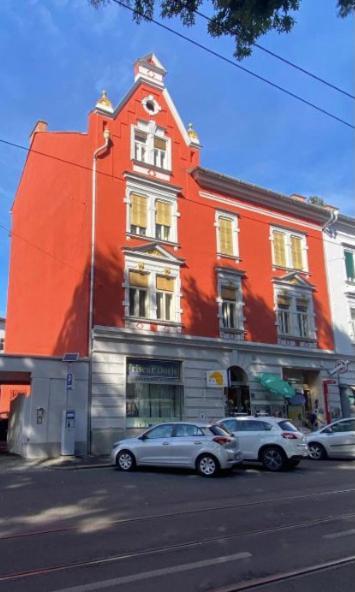 Artliving Apartment-Top 3 Self Check-In Graz Bagian luar foto