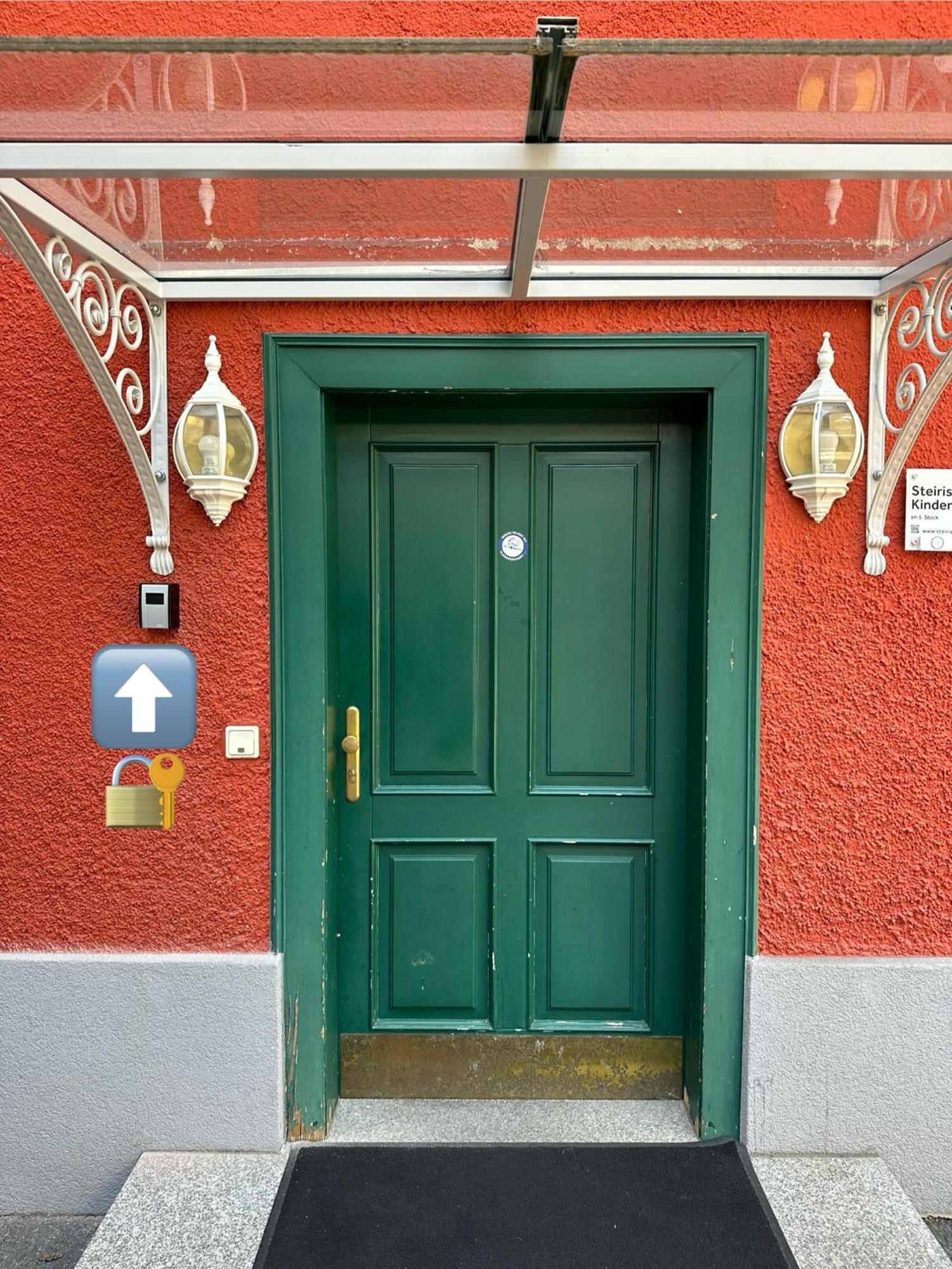 Artliving Apartment-Top 3 Self Check-In Graz Bagian luar foto